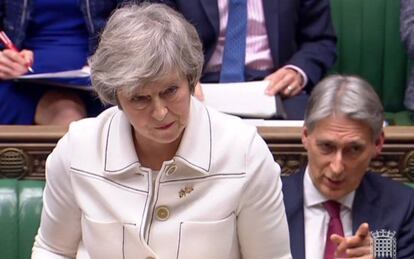 Theresa May, durante su intervención en los Comunes. 