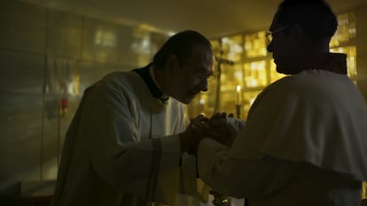 El documental presenta a Maciel como un hombre de muchos talentos.