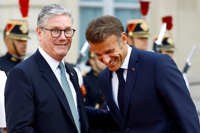 Keir Starmer y Emmanuel Macron