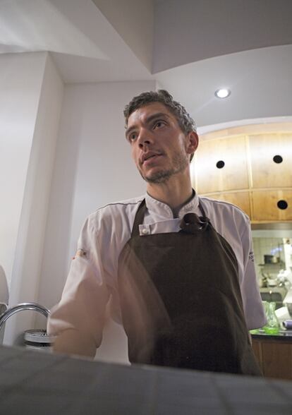 Brian Johansen, chef y copropietario del restaurante BioM, 100% orgánico.