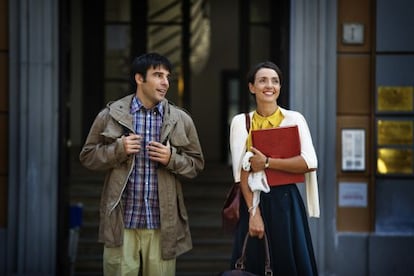 Edoardo Leo y Ambra Angiolini, en la película.