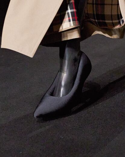 BALENCIAGA SPRING 23_DETAIL 28