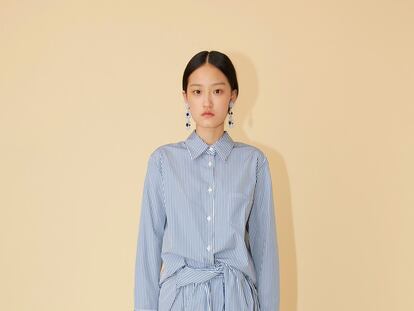 Todos los vestidos camiseros de la primavera están en lo nuevo de Mansur Gavriel