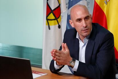 El presidente de la RFEF Luis Rubiales comparece para anunciar las medidas adoptadas por el coronavirus