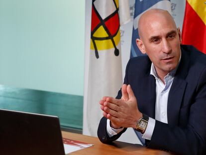 El presidente de la RFEF Luis Rubiales comparece para anunciar las medidas adoptadas por el coronavirus