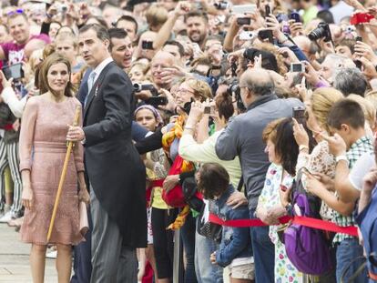 King Felipe VI and Queen Letizia in Santiago’s Plaza del Obradoiro on Friday.