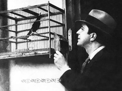 Carlos Gardel, fotografiado en 1930. 