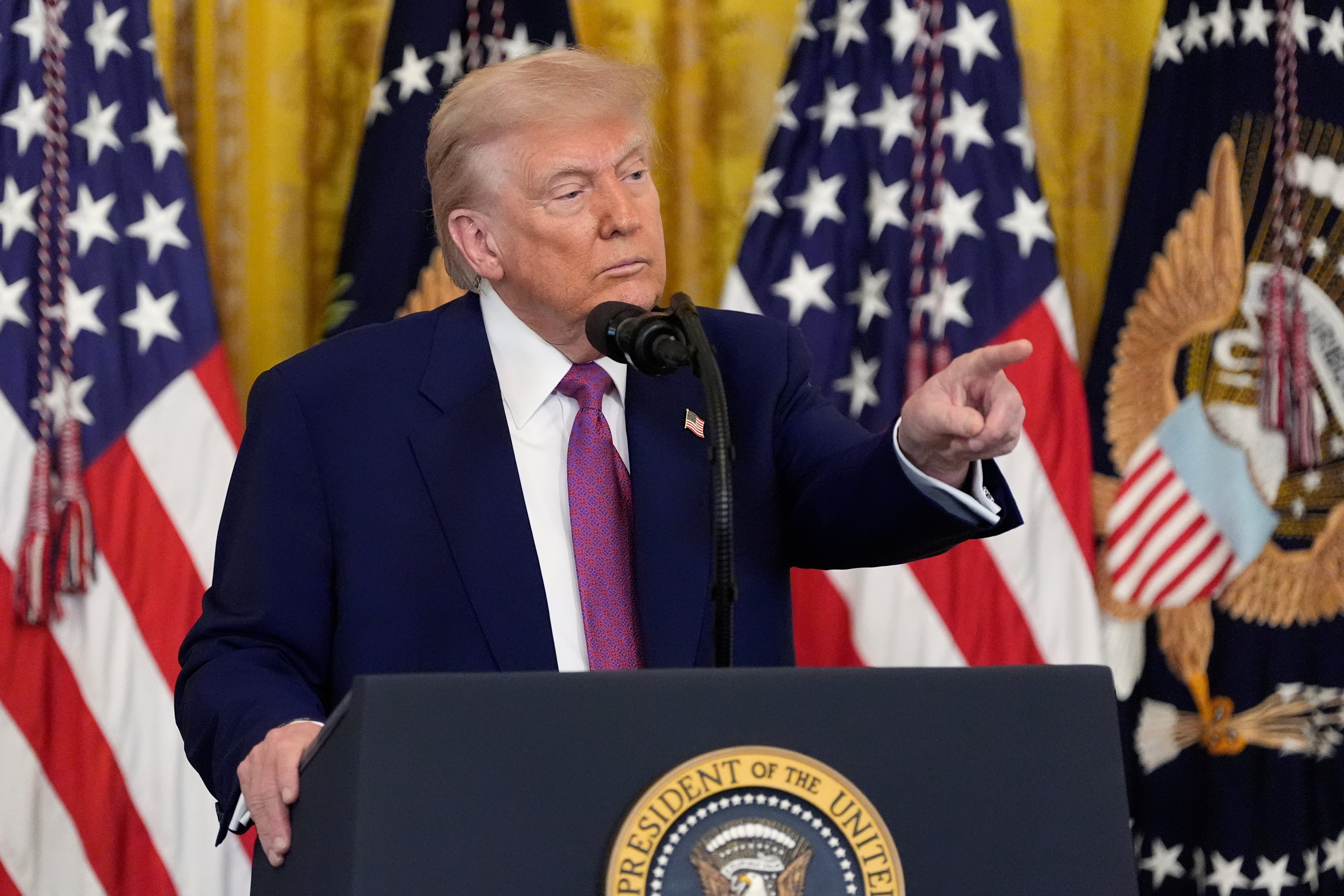 Estados Unidos apunta a las redes de políticos corruptos que ayudan a los carteles de la droga