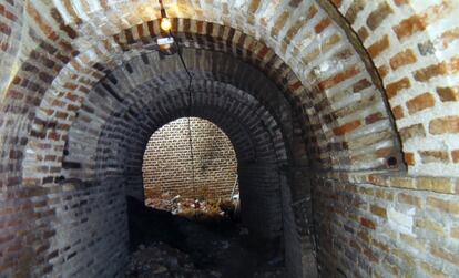 Imagen del interior de las cuevas excavadas, tomada por un vecino.