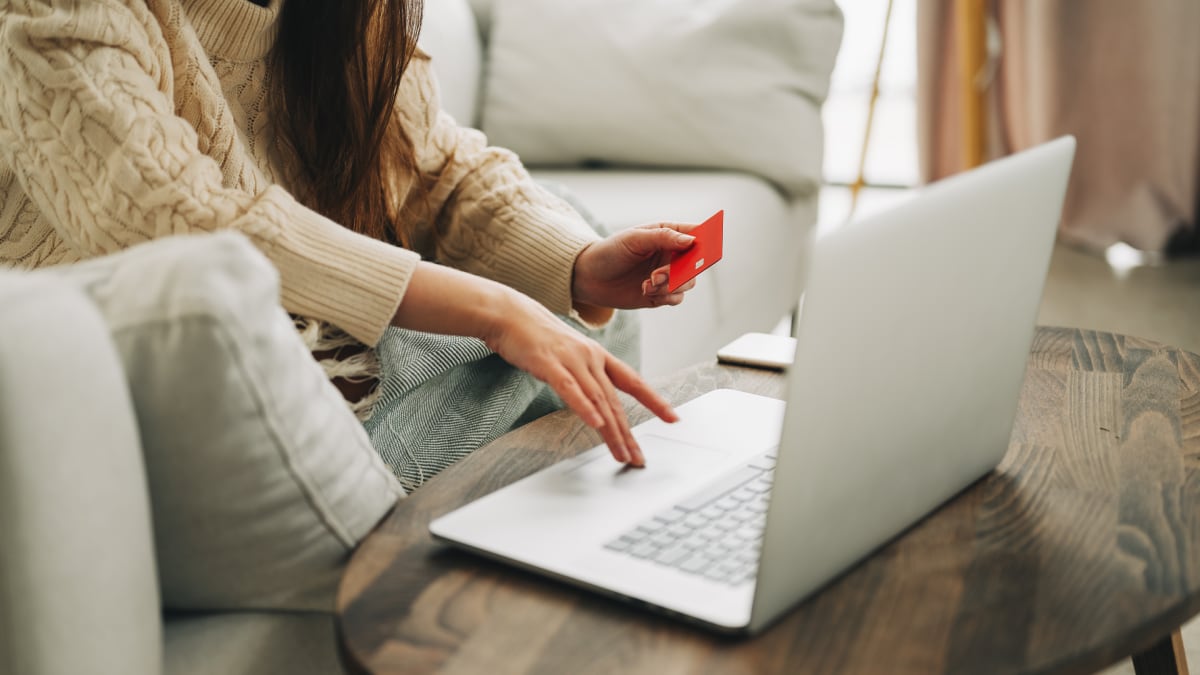 MediaMarkt celebra San Valentín con sus 10 superventas en oferta en los que ahorrar hasta 200 euros.