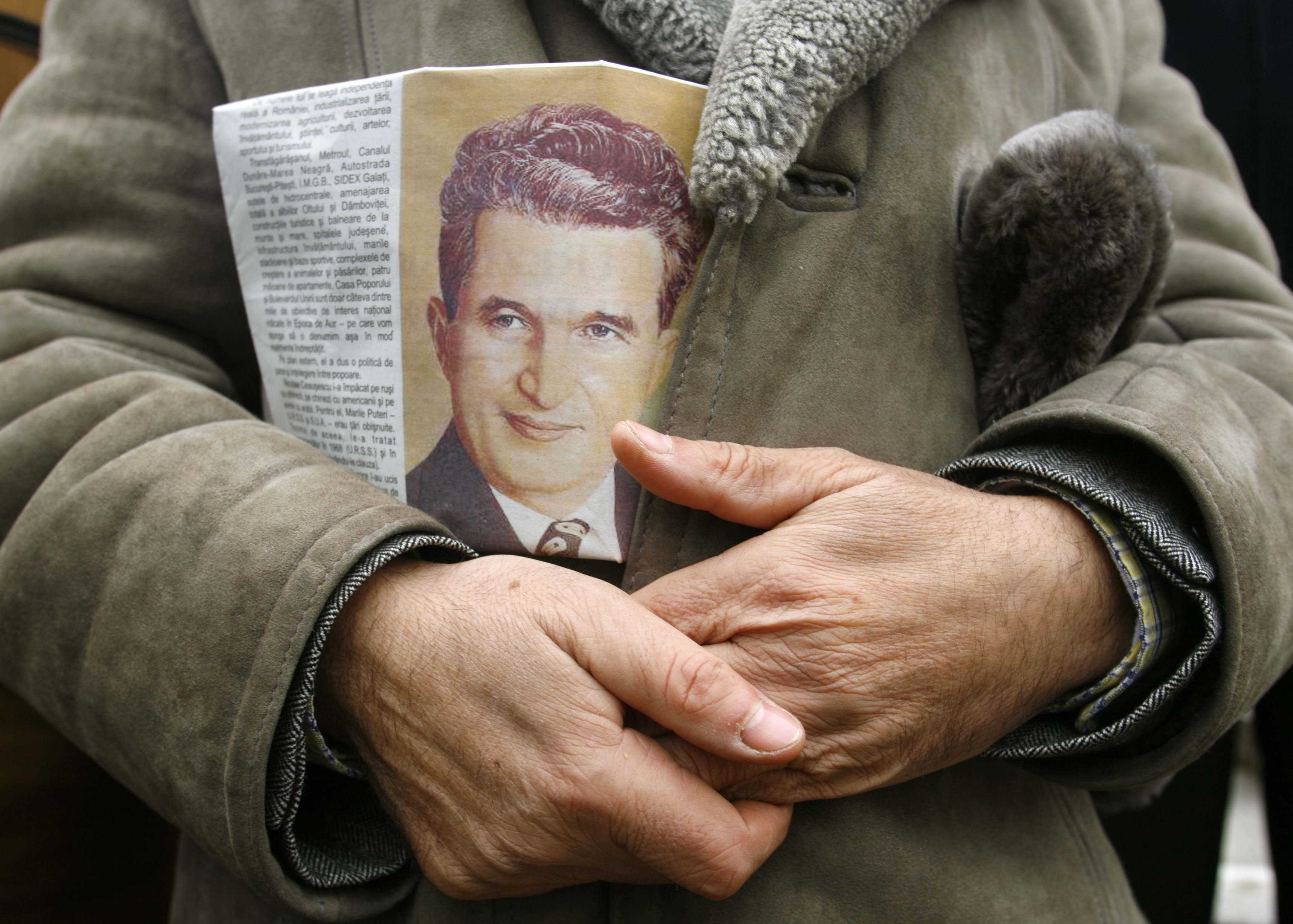 Cuando la Securitate mandó parar las rotativas: un periódico rumano dio por muerto a Ceausescu 11 meses antes de su ejecución