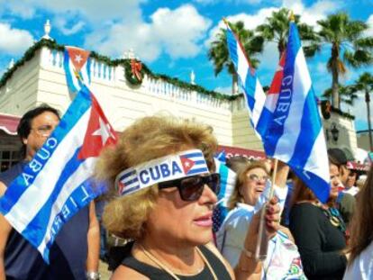 Los festejos por la muerte del líder cubano se apagan en la capital del exilio cubano, pero nadie lamenta su muerte