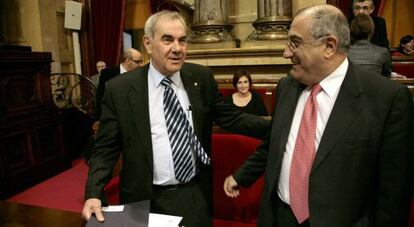Ernest Maragall y Joaquim Nadal, durante un pleno en el Parlament. 