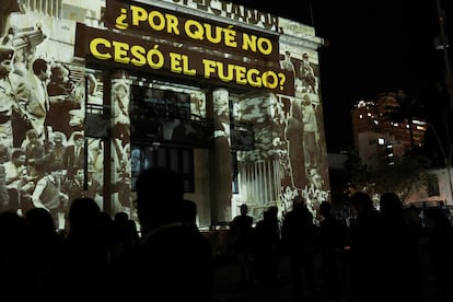El Palacio de Justicia durante una ceremonia de conmemoración celebrada en Bogotá, Colombia.