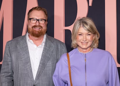 R.J. Cutler y Martha Stewart en la 'premiere' del documental en Nueva York, el 21 de octubre de 2024. 