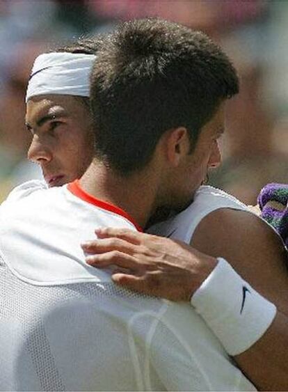 Nadal consuela a Djokovic