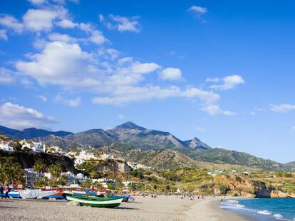 Imagen de la playa de Burriana, en Nerja, donde sucedieron los hechos.