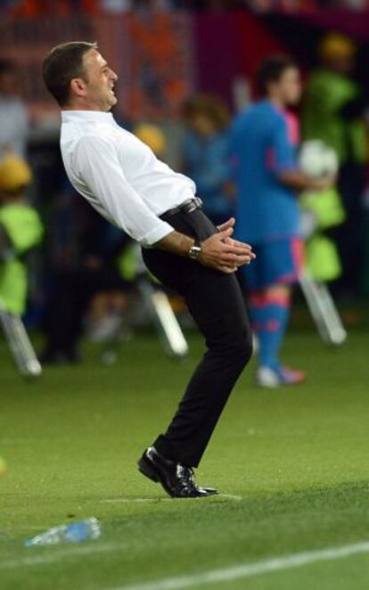 Paulo Bento durante el partido ante Holanda.