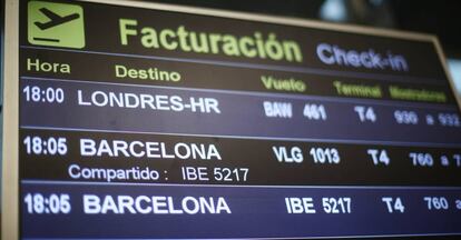 Panel de vuelos en la terminal T4 del Aeropuerto Adolfo Suárez Madrid-Barajas.