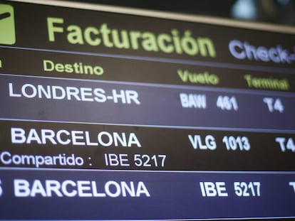 Panel de vuelos en la terminal T4 del Aeropuerto Adolfo Suárez Madrid-Barajas.