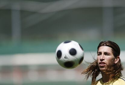 Sergio Ramos, durante el entrenamiento de la selección española en Neusstiff (Austria), su lugar de concentración para la fase final de la Eurocopa 2008 de fútbol.