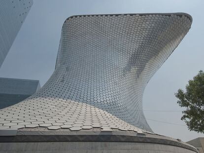 Fachada del museo Soumaya, propiedad del magnate mexicano Carlos Slim.