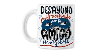 Regalos 15 Amigo invisible sobre fondo blanco.