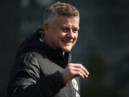 Solskjaer durante el entrenamiento previo al partido ante el Barça.