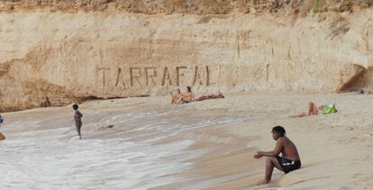 Fotograma de la película documental 'Djon Africa'.