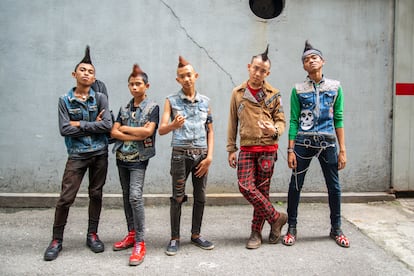 Retrato a cinco jóvenes en Kuala Lumpur (Malasia) en 2014, perteneciente a la serie 'Asiatown'.