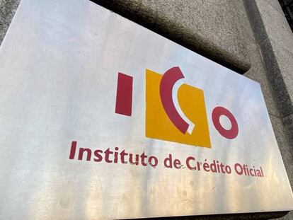 Fachada con el logotipo del Instituto de Crédito Oficial (ICO)