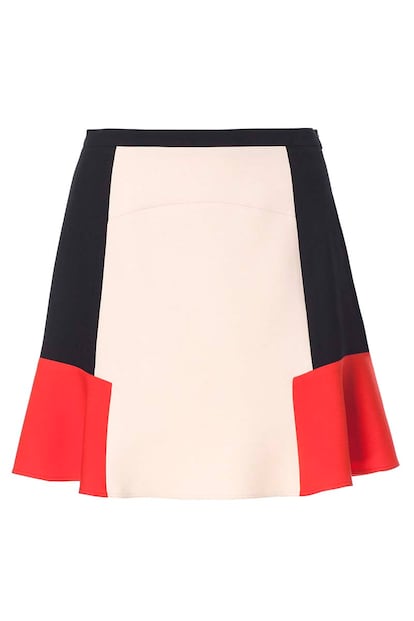 La falda tricolor que luce Olivia también es de Zara (35,95 euros).