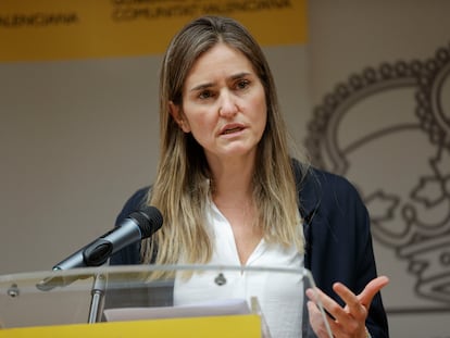 La vicepresidenta del Gobierno y ministra para la Transición Ecológica, Sara Aagesen, en una rueda de prensa en Valencia.