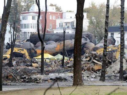 Los vagones destrozados tras la explosi&oacute;n de un tren en Lac Megantic, en Canad&aacute;, el 16 de julio.