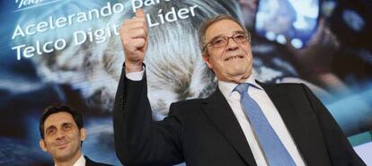 El presidente de Telef&oacute;nica, C&eacute;sar Alierta, durante la presentaci&oacute;n de resultados.