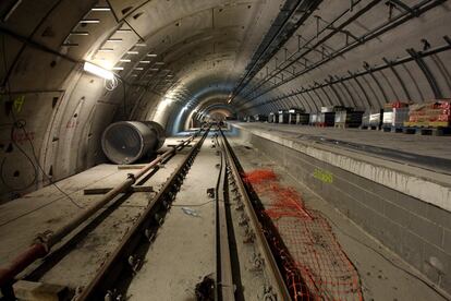 Túnel de les obres de la L9 a l'estació de Badalona l'any 2008.