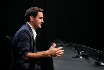 Federer, durante su intervención ante los periodistas.