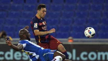 Munir, en el remate del gol, ante Ciani. 