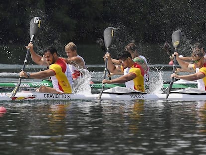 Saul Craviotto, Cristian Toro, Marcus Cooper y Rodrigo Germade en la final del K4-500. 