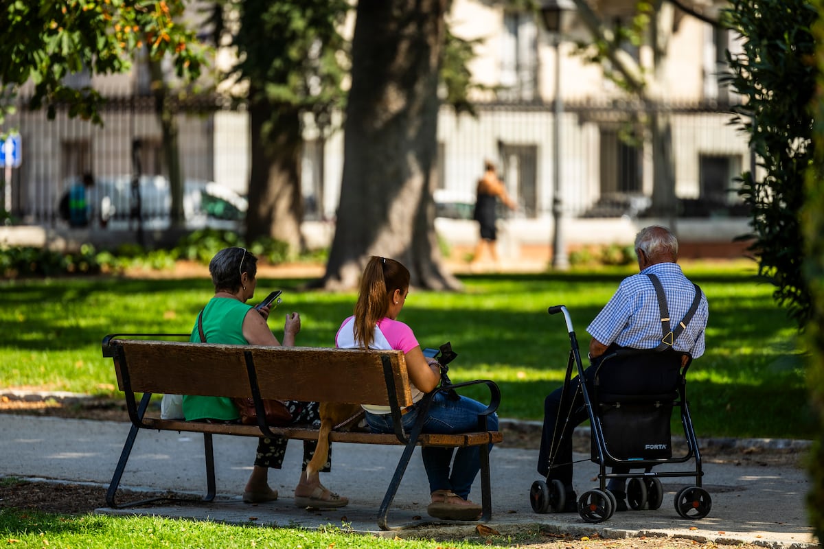 El cuidado a dependientes: entre la vocación y la precariedad laboral