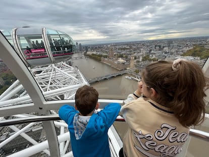 Vista de Londres y el Támesis desde una de las cabinas de la noria London Eye.