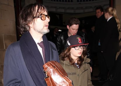 Jarvis Cocker, cantante de PULP, con su hijo Albert.