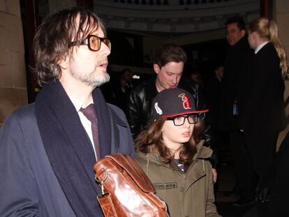 Jarvis Cocker, cantante de PULP, con su hijo Albert.