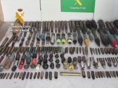 Algunas de las armas incautadas por la Guardia Civil.