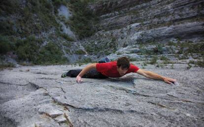 Alex Honnold, durante su escalada sin cuerda en México.