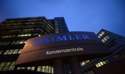 Aspecto de la sede de la corporación automotriz Daimler AG en Stuttgart (Alemania). EFE/Archivo