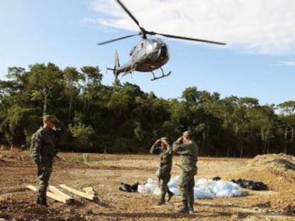 Há 4.000 feridos, segundo dados do Governo de Rafael Correa, que estima os prejuízos do sismo em três bilhões de dólares