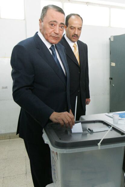 El nuevo primer ministro jordano, Marouf Bakhit, en  2007.