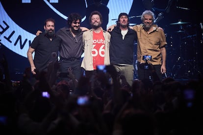 Ni?os Mutantes se despide del pblico en el ltimo concierto del grupo granadino, en el Teatro CajaGranada.