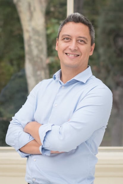 
Es el nuevo director de ingeniería de Infoblox para Europa, Oriente Medio y África. Es ingeniero técnico de Telecomunicaciones por la Universidad Politécnica de Madrid y trabajó en Telefónica.